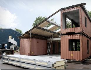 Дачные домики из контейнеров (36 фото): установка основания, фиксация и обработка, утепление