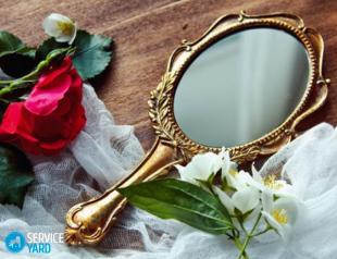 Как помыть зеркало без разводов: народные средства